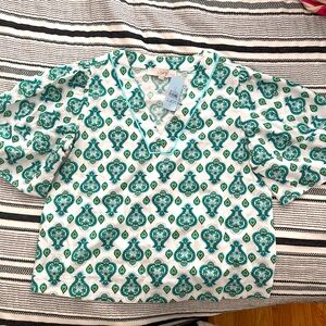 Green and White Patterned Top